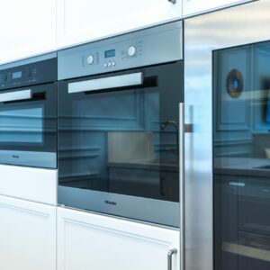 Stainless Steel Cabinets & Shelves for Commercial Kitchens